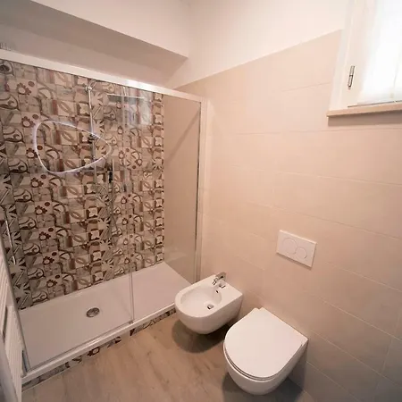 Saffi 15 Boloňa